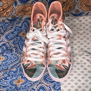 Adidas Honey Mid Sneaker